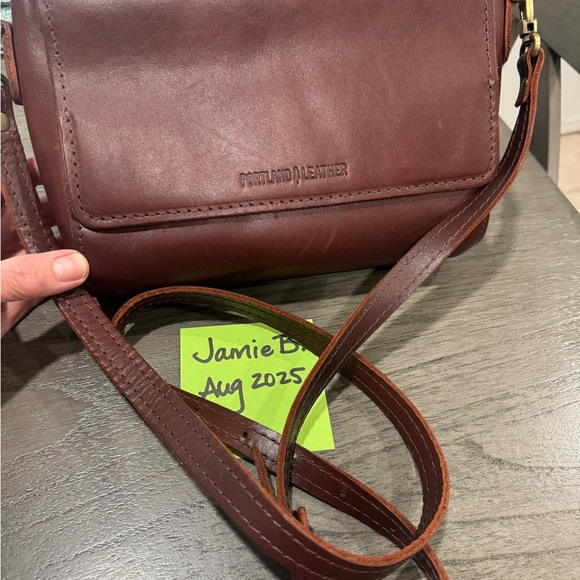 Portland Leather Handbags - PLG Cognac Medium Metro Crossbody